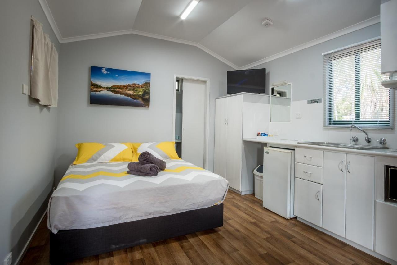 Kimberleyland Waterfront Holiday Park Kununurra Eksteriør billede